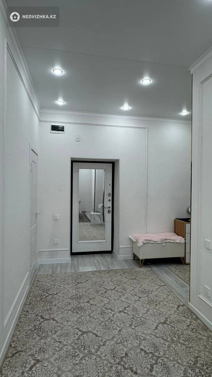 2-комнатная квартира, этаж 1 из 7, 82 м², фотография 4