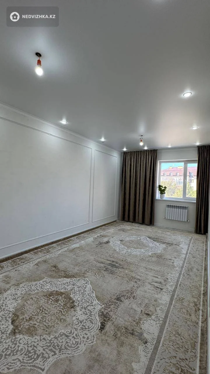 2-комнатная квартира, этаж 1 из 7, 82 м², фотография 5