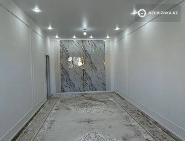 2-комнатная квартира, этаж 1 из 7, 82 м², миниатюра 8