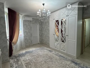 3-комнатная квартира, этаж 2 из 9, 109 м², миниатюра 5