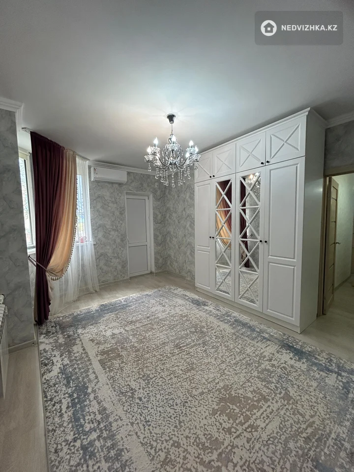 3-комнатная квартира, этаж 2 из 9, 109 м², фотография 5
