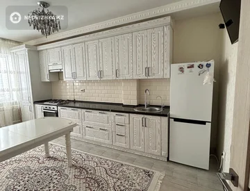 3-комнатная квартира, этаж 2 из 9, 109 м², миниатюра 6