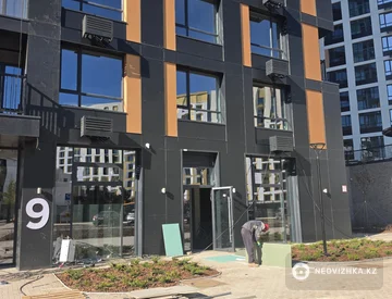 Помещение, этаж 1 из 17, 173 м², На длительный срок, миниатюра 3