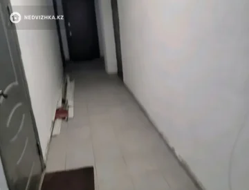 1-комнатная квартира, этаж 4 из 5, 20 м², миниатюра 4