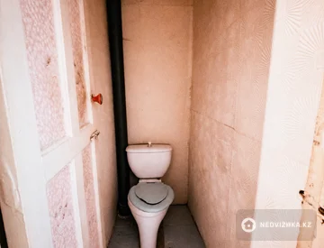 3-комнатная квартира, этаж 2 из 2, 60 м², миниатюра 6