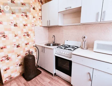 3-комнатная квартира, этаж 2 из 2, 60 м², миниатюра 9