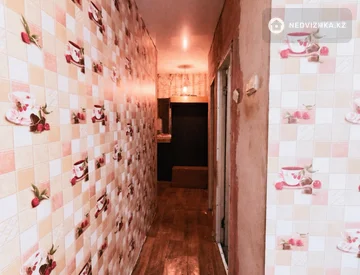 3-комнатная квартира, этаж 2 из 2, 60 м², миниатюра 11