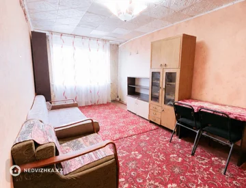 3-комнатная квартира, этаж 2 из 2, 59 м², миниатюра 2