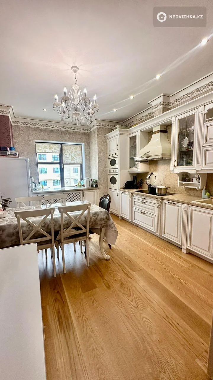4-комнатная квартира, этаж 3 из 7, 156 м², фотография 5