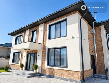 6-комнатный дом, 12 соток, 380 м², миниатюра 2