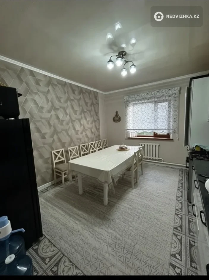 5-комнатный дом, 6 соток, 181 м², фотография 5