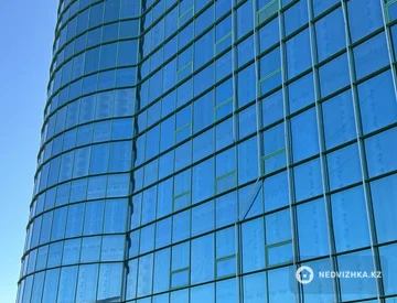 3-комнатная квартира, этаж 1 из 5, 87 м², миниатюра 1