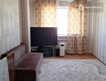 3-комнатная квартира, этаж 5 из 5, 74 м², миниатюра 2