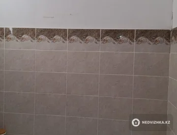 3-комнатная квартира, этаж 5 из 5, 74 м², миниатюра 6