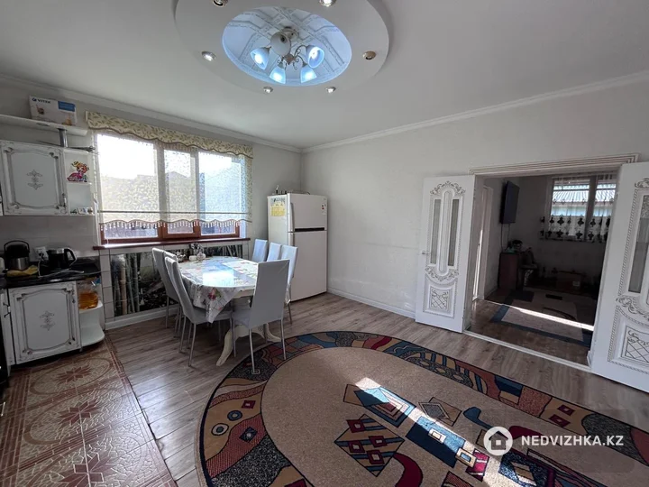 5-комнатный дом, 5.6 соток, 177 м², фотография 4
