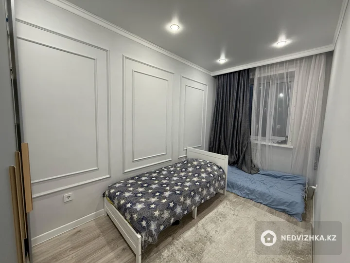4-комнатная квартира, этаж 3 из 10, 83 м²