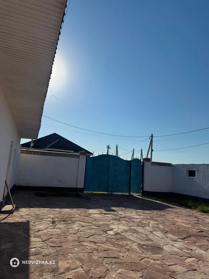 7-комнатный дом, 14 соток, 200 м², фотография 3