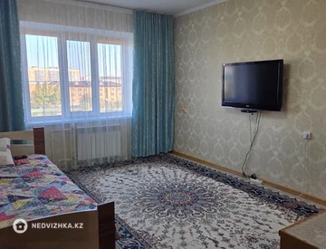 4-комнатная квартира, этаж 5 из 9, 131 м², миниатюра 2