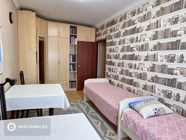 4-комнатная квартира, этаж 5 из 9, 131 м², фотография 4