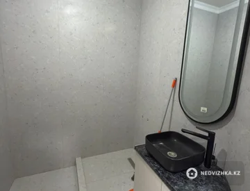 3-комнатная квартира, этаж 1 из 1, 96 м², миниатюра 1