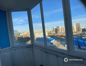 1-комнатная квартира, этаж 9 из 12, 53 м², миниатюра 4