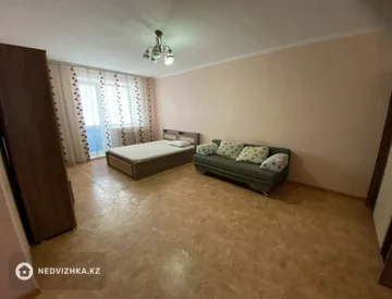 1-комнатная квартира, этаж 9 из 12, 53 м², миниатюра 8