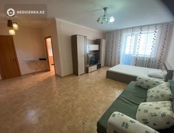 1-комнатная квартира, этаж 9 из 12, 53 м², миниатюра 9