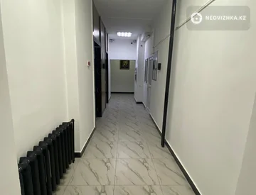 1-комнатная квартира, этаж 9 из 12, 53 м², миниатюра 10