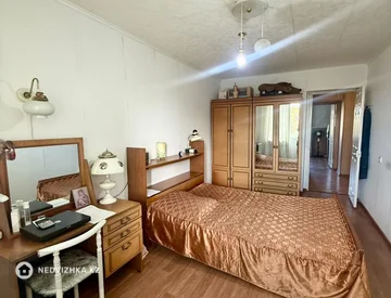 3-комнатная квартира, этаж 5 из 10, 63 м², миниатюра 5