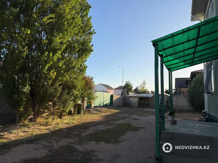 5-комнатный дом, 25 соток, 280 м², фотография 4