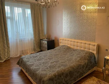 3-комнатная квартира, этаж 12 из 22, 145 м², На длительный срок, миниатюра 4