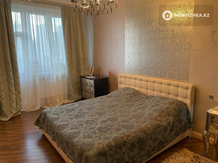 3-комнатная квартира, этаж 12 из 22, 145 м², На длительный срок, фотография 4