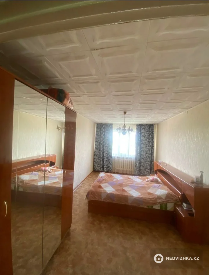 2-комнатная квартира, этаж 5 из 5, 48 м², фотография 3