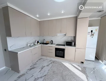 2-комнатная квартира, этаж 10 из 10, 69 м², миниатюра 7