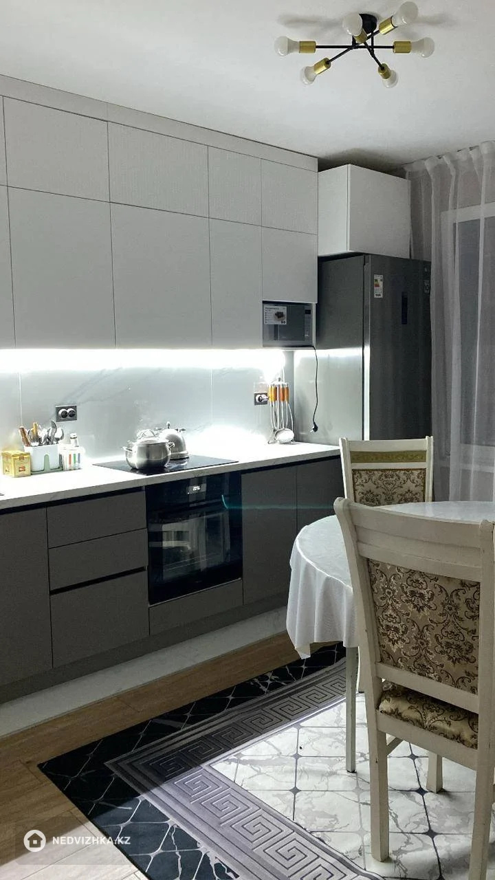 3-комнатная квартира, этаж 5 из 14, 84 м²