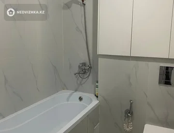 3-комнатная квартира, этаж 5 из 14, 84 м², миниатюра 11