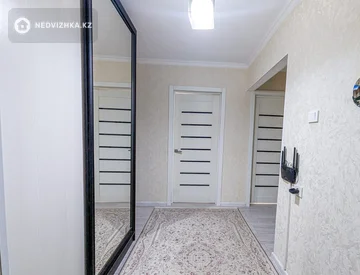 4-комнатная квартира, этаж 1 из 5, 74 м², миниатюра 5