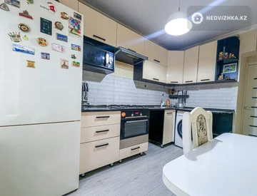 4-комнатная квартира, этаж 1 из 5, 74 м², миниатюра 8