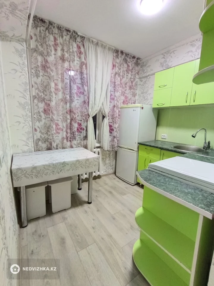 2-комнатная квартира, этаж 5 из 5, 45 м², 2-фотосурет