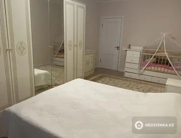 3-комнатная квартира, этаж 5 из 14, 84 м², миниатюра 6