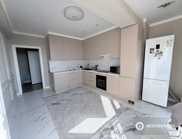 2-комнатная квартира, этаж 10 из 10, 69 м², миниатюра 1