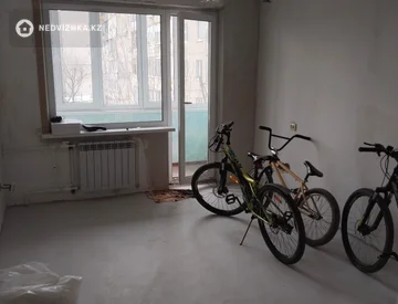 3-комнатная квартира, этаж 5 из 5, 63 м², миниатюра 6