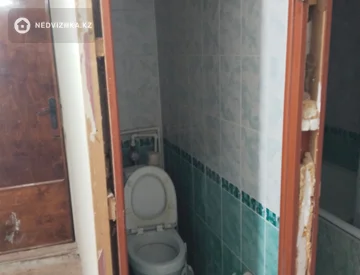 3-комнатная квартира, этаж 5 из 5, 63 м², миниатюра 12