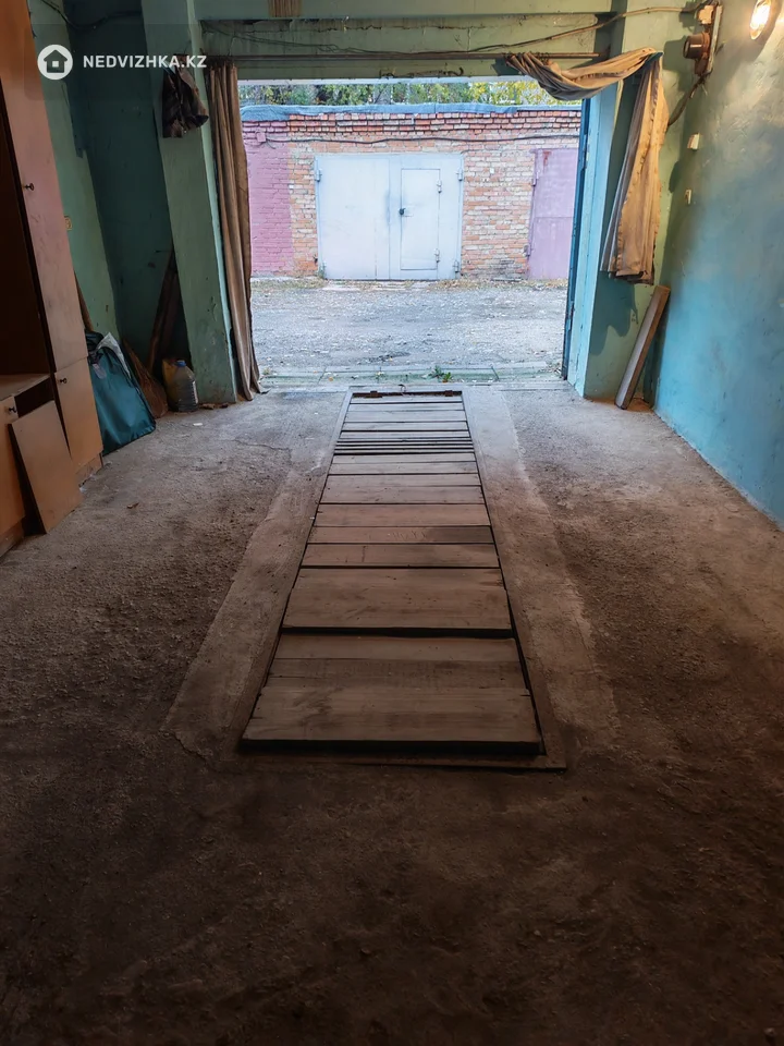 Гараж, 28 м², фотография 5