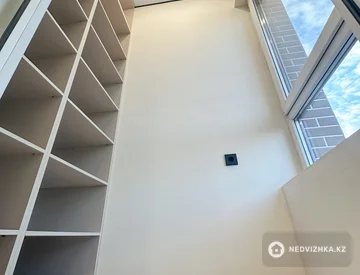 2-комнатная квартира, этаж 3 из 6, 57 м², миниатюра 7