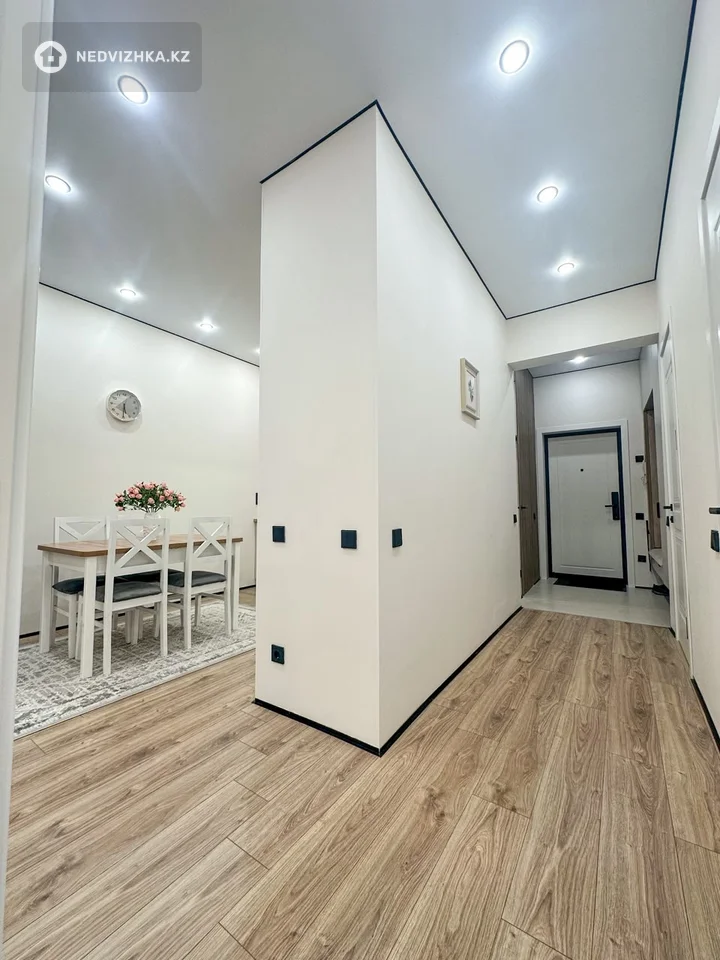 2-комнатная квартира, этаж 3 из 6, 57 м², фотография 3