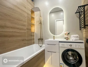 2-комнатная квартира, этаж 3 из 6, 57 м², миниатюра 6