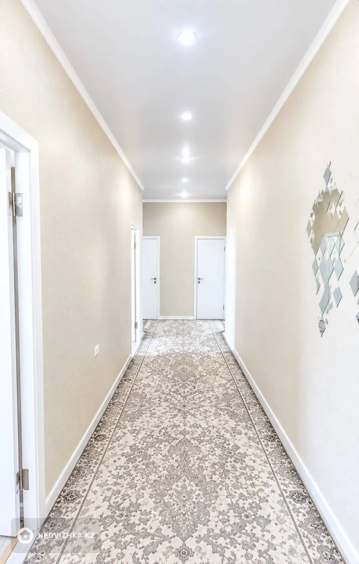 3-комнатная квартира, этаж 7 из 10, 100 м², фотография 5