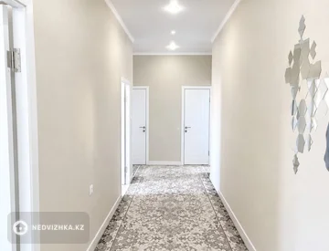 3-комнатная квартира, этаж 7 из 10, 100 м², миниатюра 2