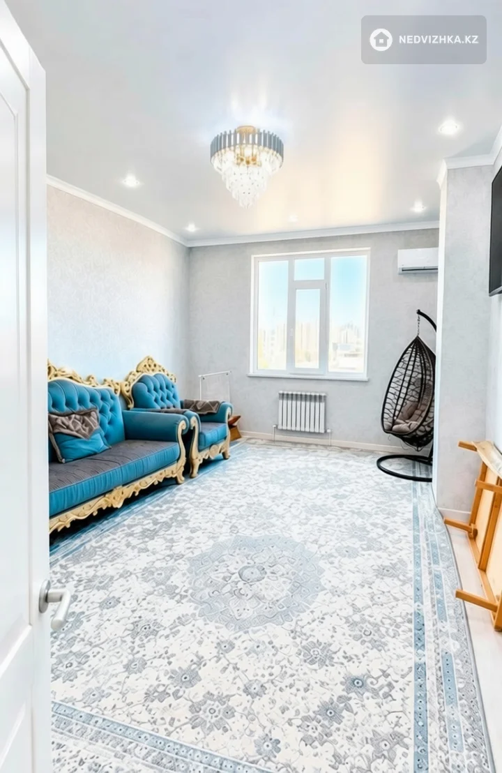 3-комнатная квартира, этаж 7 из 10, 100 м², фотография 3